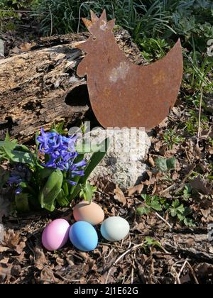Osterdekoration In Unserem Garten Stockfoto