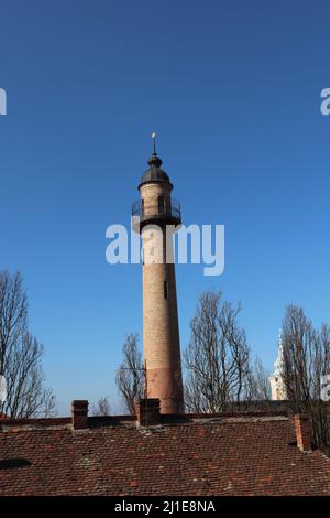 Satu Mare Romania Feuerwehrturm im Herbst-Frühling Stockfoto