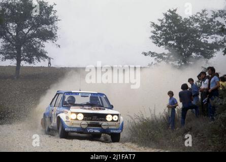 Markku Alen (FIN) Ilkka Kivimaki (FIN) Fiat 131 Abarth GR4 Fiat Auto Stockfoto