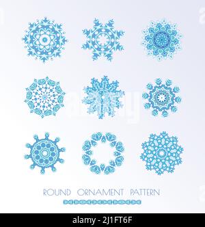 Schneeflocken Weihnachten Symbole. Blaue Schneeflocken, Fraktale oder Mandala. Stock Vektor