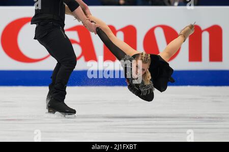 Sud de France Arena, Montpellier, Frankreich. 25. März 2022. Madison Hubbell und Zachary Donohue aus den Vereinigten Staaten von Amerika während des Pairs Ice Dance, der World Figure Skating Championship in der Sud de France Arena, Montpellier, Frankreich. Kim Price/CSM/Alamy Live News Stockfoto