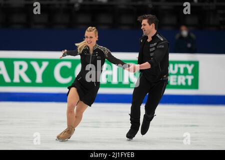 Sud de France Arena, Montpellier, Frankreich. 25. März 2022. Madison Hubbell und Zachary Donohue aus den Vereinigten Staaten von Amerika während des Pairs Ice Dance, der World Figure Skating Championship in der Sud de France Arena, Montpellier, Frankreich. Kim Price/CSM/Alamy Live News Stockfoto