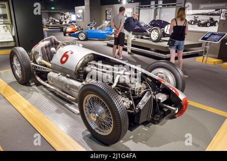 Florida, Süden, Neapel, RevsInstitute of Automotive Research, Automobil, Autos, Museum, MilesCollier, private Sammlung, seltene Automobile, Rennwagen, vintag Stockfoto