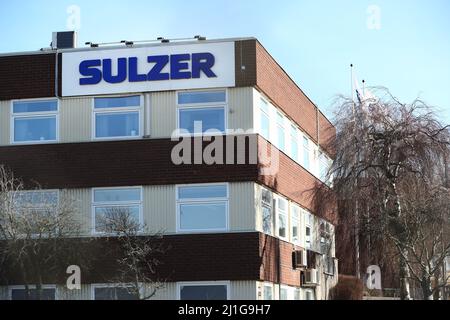 Sulzer in Vadstena, Schweden. Sulzer Ltd. Ist ein Schweizer Industrieunternehmen, das 1775 von Salomon Sulzer-Bernet gegründet und 1834 in Winterthur, Schweiz, als Sulzer Brothers Ltd. (Gebrüder Sulzer) gegründet wurde. Stockfoto