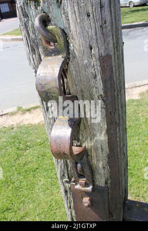 Original Stocks, Aldbury Village in Spring, Hertfordshire, England, UK Stockfoto