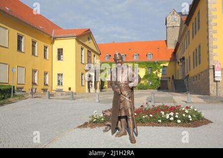 Skulptur Albrecht der Bär vor Schloss Ballenstedt im Harz, Sachsen-Anhalt Stockfoto