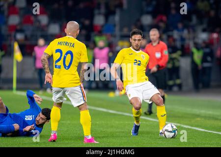 Bukarest, Rumänien. 25. März 2022. Mario Camora #22 von Rumänien während des Freundschaftsspiel zwischen den Nationalmannschaften Rumäniens und Griechenlands im Stadion „Steaua“ in Bukarest, Rumänien. 25.03.2022. Foto: Copyright 2020, Quelle: Cronos/Alamy Live News Stockfoto