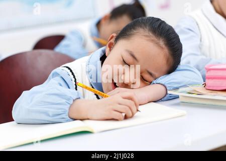 Grundschüler in der Klasse Stockfoto