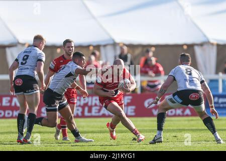 George King #10 von Hull KR läuft bei der Leigh-Verteidigung in, am 3/26/2022. (Foto von David Greaves/News Images/Sipa USA) Quelle: SIPA USA/Alamy Live News Stockfoto