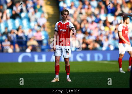 Hillsborough, Sheffield, England - 26.. März 2022 Callum Wright (16) von Cheltenham - während des Spiels Sheffield Mittwoch gegen Cheltenham Town, Sky Bet League One, 2021/22, Hillsborough, Sheffield, England - 26.. März 2022 Credit: Arthur Haigh/WhiteRoseFotos/Alamy Live News Stockfoto