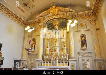 Innenraum der Kirche Notre-Dame-des-Victoires in der Altstadt von Quebec City, Quebec QC, Kanada. Diese Kirche befindet sich in der Altstadt von Quebec, UNESCO-Weltkulturerbe. Stockfoto