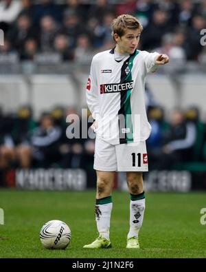 Mönchengladbach Deutschland 8,3.2009, Fußball: Bundesliga, Saison 2008/09, Borussia Mönchengladbach (BMG, weiß) gegen Hamburger SV (HSV, blau) 4:1 – Marko MARIN (BMG) Stockfoto