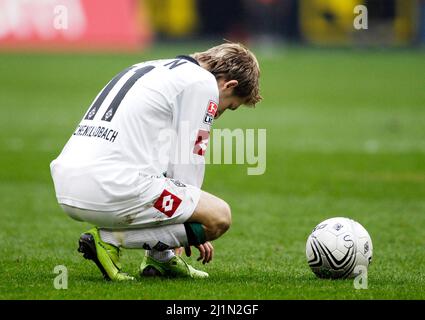 Mönchengladbach Deutschland 8,3.2009, Fußball: Bundesliga, Saison 2008/09, Borussia Mönchengladbach (BMG, weiß) gegen Hamburger SV (HSV, blau) 4:1 – Marko MARIN (BMG) Stockfoto