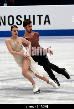 Gabriella Papadakis, die Goldmedaillengewinnerin Frankreichs, und Guillaume Cizeron treten am 27. März 2022 beim Eiskunstlauf-Event der ISU 2022 in Montpellier, Südfrankreich, auf.Foto von Patrick Aventurier/ABACAPRESS.COM Stockfoto