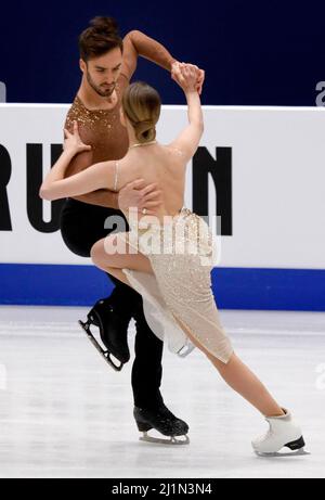 Gabriella Papadakis, die Goldmedaillengewinnerin Frankreichs, und Guillaume Cizeron treten am 27. März 2022 beim Eiskunstlauf-Event der ISU 2022 in Montpellier, Südfrankreich, auf.Foto von Patrick Aventurier/ABACAPRESS.COM Stockfoto