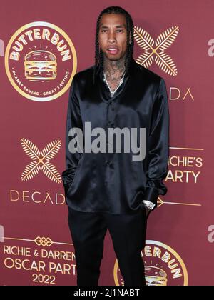 BEL AIR, LOS ANGELES, KALIFORNIEN, USA - 26. MÄRZ: Rapper Tyga (Micheal Ray Stevenson) kommt bei der Darren Dzienciol and Richie Akiva Oscar Party 2022 an, die am 26. März 2022 in einer Privatresidenz in Bel Air, Los Angeles, Kalifornien, USA, stattfand. (Foto von Xavier Collin/Image Press Agency) Stockfoto