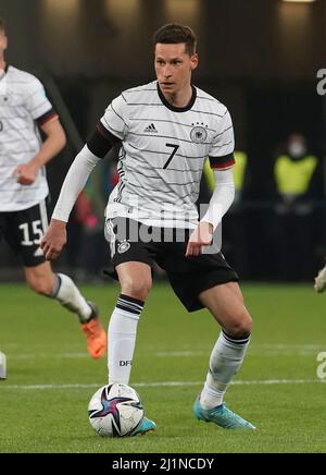 Sinsheim, Deutschland. 26. März 2022. 26. März 2022, PreZero Arena, Sinsheim, Freundschaftsspiel Deutschland gegen Israel, im Bild Julian Draxler (Deutschland) Quelle: dpa/Alamy Live News Stockfoto