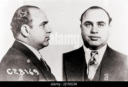 Al Capone (1899-1947), amerikanischer Gangster, 17. Juni 1931 - Mugshot. 'Al Capone ins Gefängnis geschickt.' Stockfoto