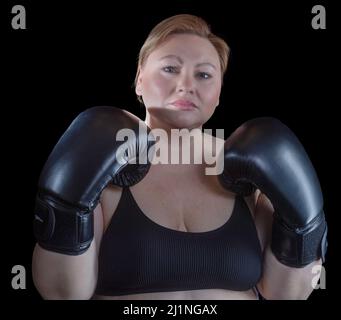Body positive Plus Größe Modell weibliche Fitness-Übungen Stockfoto