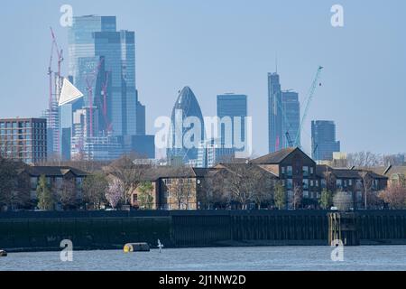 Eine enge Ernte der City of London Wolkenkratzer Stockfoto