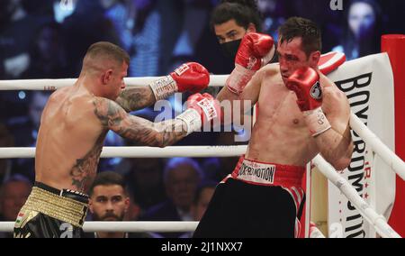 Dortmund, Deutschland. 26. Mär, 2022. firo : 26.. März 2022, Boxen, Boxen, WM-Qualifikationskampf Felix Sturm und Istvan SZILI/dpa/Alamy Live News Stockfoto