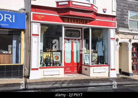 Ein Trip zurück in die Zeit zu H Elliotts einem Geschäft, das in ein Museum in Saltash in Cornwall verwandelt wurde Stockfoto