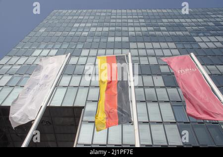 Düsseldorf März 2022: Medienhafen der Landeshauptstadt Nordrhein-Westfalen Stockfoto