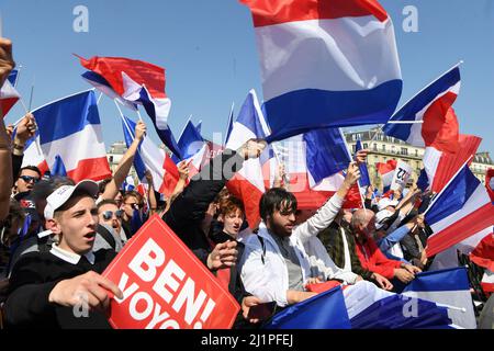 Trocadero, Frankreich. 27. März 2022. Frankreich, PARIS, 2022-03-27. Eric Zemmour-Treffen auf dem Trocadero, Frankreich. . Quelle: francois pauletto/Alamy Live News Stockfoto