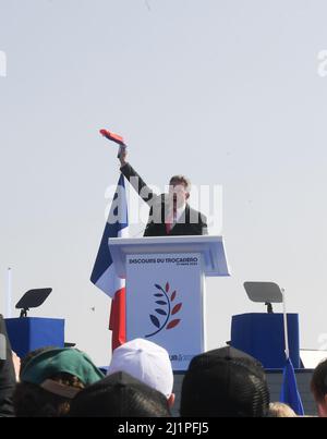 Trocadero, Frankreich. 27. März 2022. Frankreich, PARIS, 2022-03-27. Eric Zemmour-Treffen auf dem Trocadero, Frankreich. . Quelle: francois pauletto/Alamy Live News Stockfoto