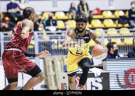 Turin, Italien. 27. März 2022. Italien, Turin, 27. März 2022, Spiel der Lega Nazionale Pallacanestro Championship A2 reale Muta Torino gegen 2B Control Trapani. Torino Win 79 -63 (Bild: © Norberto Maccagno/Pacific Press via ZUMA Press Wire) Stockfoto