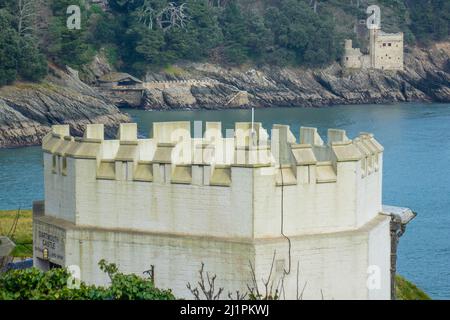 England, Devon, Dartmouth, Kingswear Castle von Dartmouth Castle & Dart Estuary Stockfoto