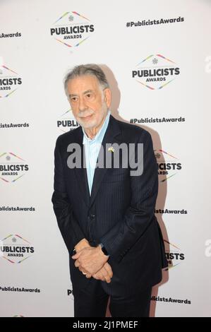 Francis Ford Coppola trägt einen Ukraine Pin an die Gilde der internationalen Kinematographen-Publizistin in Los Angeles 3.25.2022, Fotos von Nadja Sayej Stockfoto