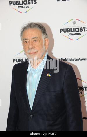 Francis Ford Coppola trägt einen Ukraine Pin an die Gilde der internationalen Kinematographen-Publizistin in Los Angeles 3.25.2022, Fotos von Nadja Sayej Stockfoto