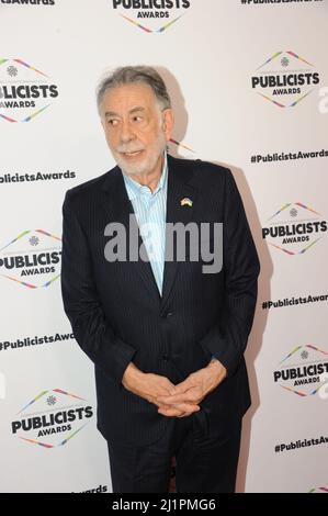 Francis Ford Coppola trägt einen Ukraine Pin an die Gilde der internationalen Kinematographen-Publizistin in Los Angeles 3.25.2022, Fotos von Nadja Sayej Stockfoto