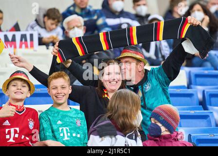 Sinsheim, Deutschland. 26. März 2022. DFB-Fans im Freundschaftsspiel DEUTSCHLAND - ISRAEL 2-0 Vorbereitung auf die WM 2022 in Katar, Saison 2021/2022, am 26. März 2022 in Sinsheim, Deutschland. © Peter Schatz / Alamy Live News Credit: Peter Schatz/Alamy Live News Stockfoto