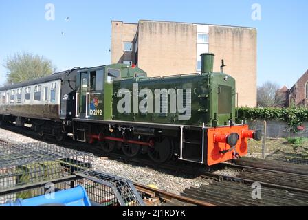 Dartmouth Steam Railway GWR Klasse 03 D2192 „Titan“ nach Paignton, Devon, England, Großbritannien Stockfoto