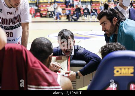 Turin, Italien. 27. März 2022. Spiel von Lega Nazionale Pallacanestro Championship A2 reale Muta Torino gegen 2B Control Trapani in Turin, Italien, am März 27, 2022.Turin gewann durch 79 -63. (Foto von Norberto Maccagno/Pacific Press/Sipa USA) Quelle: SIPA USA/Alamy Live News Stockfoto