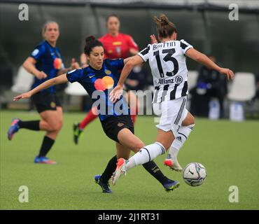 Lisa Boattin von Juventus Women während des Fußballspiels der italienischen Damenmeisterschaft Serie A TimVision zwischen Juventus FC und FC Internazionale am 27. März 2022 im Juventus Training Center in Vinovo bei Turin, Italien - Foto Nderim Kaceli / DPPI Stockfoto