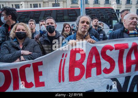 Madrid, Madrid, Spanien. 26. März 2022. Konzentration der extremen Rechten: Das Gesetz gegen geschlechtsgerechtigkeit ist ein "Scheitern", weil immer noch Frauen ermordet werden. (Bild: © Alberto Sibaja/Pacific Press via ZUMA Press Wire) Stockfoto