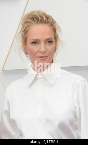 Los Angeles, Kalifornien. 27. März 2022. Uma Thurman bei der Ankunft für die Academy Awards 94. - Arrivals 5, Dolby Theater, Los Angeles, CA 27. März 2022. Kredit: Elizabeth Goodenough/Everett Collection/Alamy Live Nachrichten Stockfoto