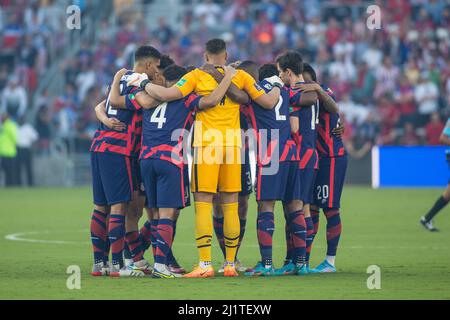 Orlando, Florida, USA. 27. März 2022: menÕs Team der Vereinigten Staaten trifft sich vor dem Qualifikationsspiel der FIFA Fußball-Weltmeisterschaft 2022 zwischen Panama und USMNT Orlando, FL. Die USA besiegt Panama von 5 bis 1. Jonathan Huff/CSM. Quelle: Cal Sport Media/Alamy Live News Stockfoto