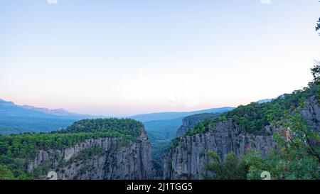 Blick von der Aussichtsplattform auf den Tazy Canyon Stockfoto