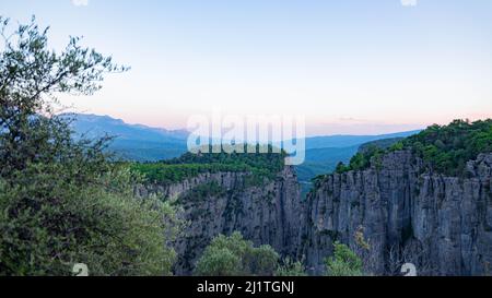 Blick von der Aussichtsplattform auf den Tazy Canyon Stockfoto