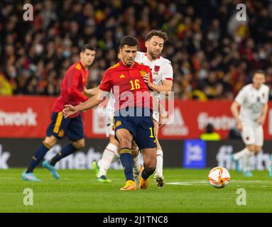 Barcelona, Italien. 26. März 2022. Rodri von Spanien während des Internationalen Freundschaftsspiel zwischen Spanien und Albanien am 26. März 2022 im RCDE-Stadion in Barcelona, Spanien Credit: Independent Photo Agency/Alamy Live News Stockfoto