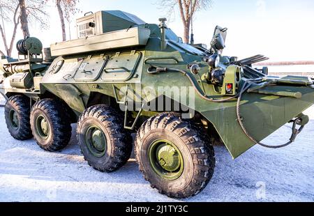 Samara, Russland - Januar 27, 2018: Die Unified command - Personal Fahrzeug R-149 MA 1 der russischen Armee auf der BTR-80 basiert Stockfoto