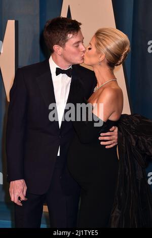 Beverly Hills, Ca. 27. März 2022. Nicky Hilton Rothschild und James Rothschild bei der Vanity Fair Oscar Party 2022 im Wallis Annenberg Center for the Performing Arts am 27. März 2022. Kredit: Jeffrey Mayer/Jtm Fotos/Media Punch/Alamy Live News Stockfoto