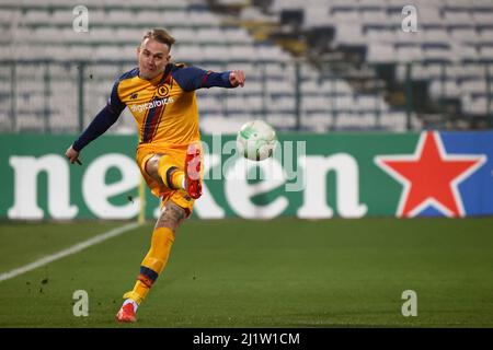 Sofia, Bulgarien - 9. Dezember 2021: Rick Karsdorp von AS Roma während des UEFA Europa Conference League Fußballspiel der Gruppe C zwischen CSKA Sofia und AS R Stockfoto