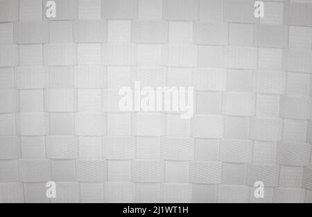 Abstrakt weiß und silber sind helles Muster grau mit dem Gradienten ist die mit Bodenwand Metall Textur weichen Tech diagonalen Hintergrund schwarz dunkel sauber Stockfoto