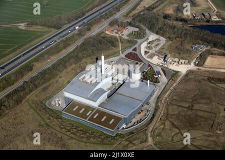 Luftaufnahme des Allerton Waste Recovery Park auf der Autobahn A1(M) in der Nähe von Knaresborough, North Yorkshire (ebenfalls vor Ort: Hanson Ready-mixed concrete) Stockfoto