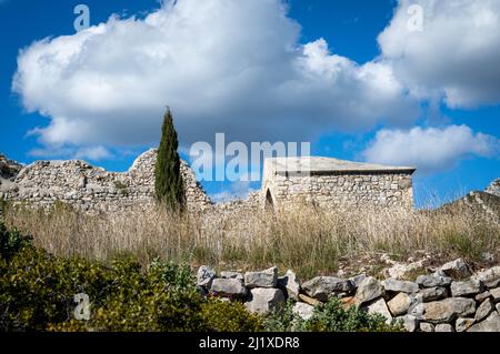 Foto der Landschaft aus südfrankreich. Stockfoto